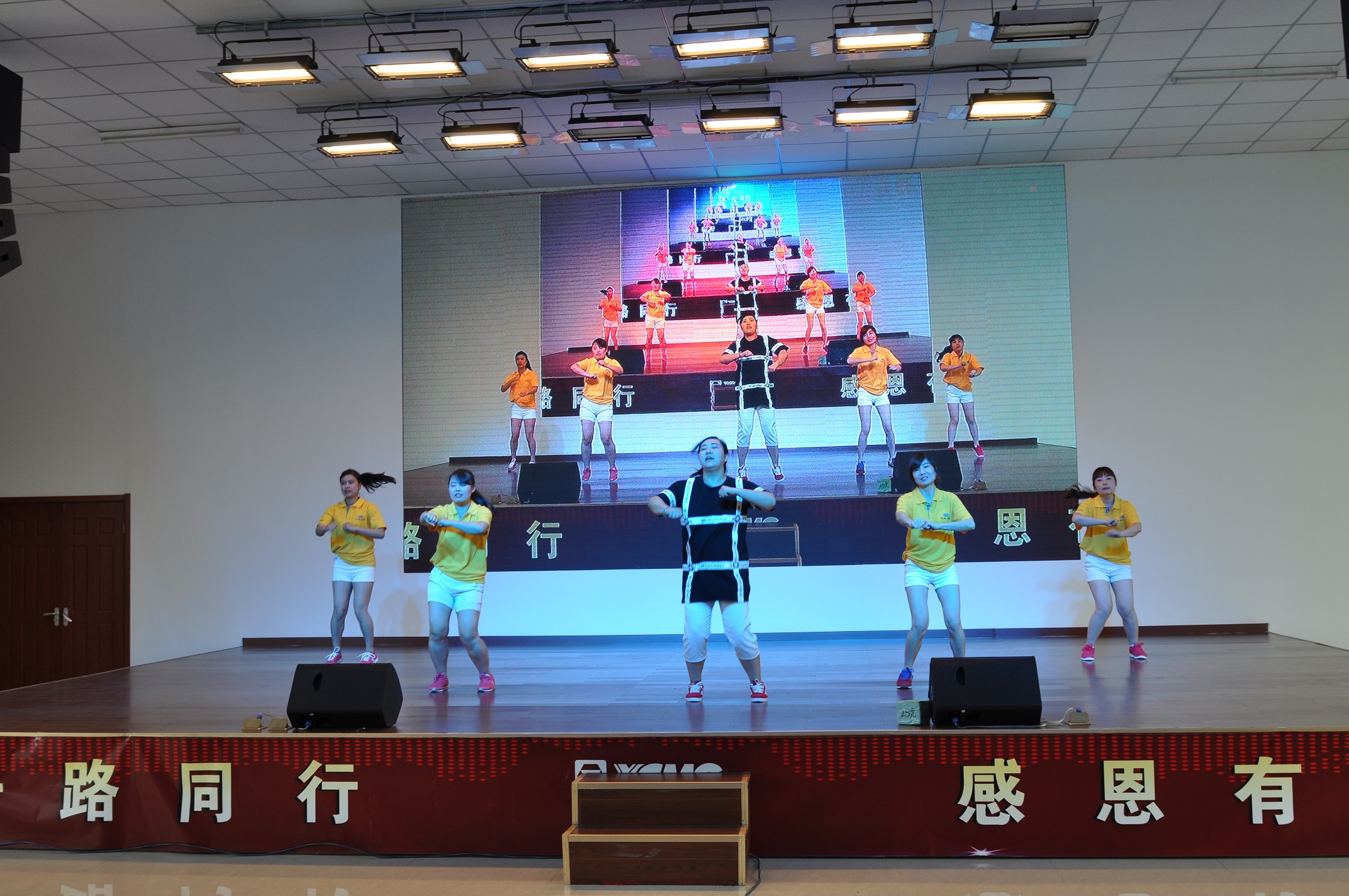 天助-MK体育（中国）国际平台挖掘机服务