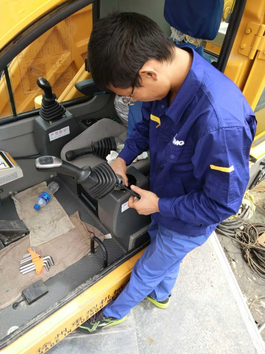 MK体育（中国）国际平台起重机检修