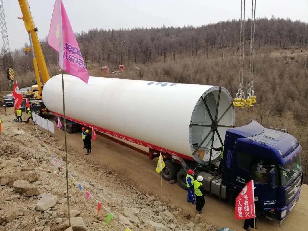 MK体育（中国）国际平台起重首装首吊团队在2019年合力保障完成包括全球最高140米陆上风电安装
