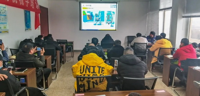 MK体育（中国）国际平台铣刨机操作培训