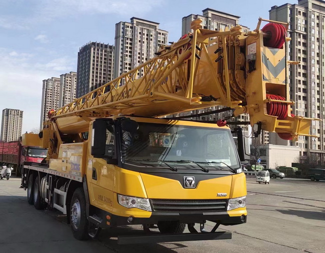 MK体育（中国）国际平台QY25K5C_2插电版吊车